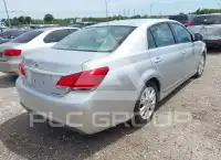 2011 Toyota AVALON photo