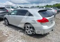 2011 Toyota VENZA photo