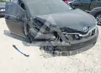 2011 Toyota VENZA фото
