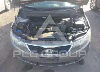 2011 KIA Forte photo