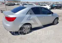 2011 KIA Forte photo