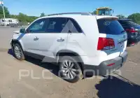 2011 KIA Sorento photo