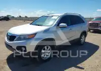 2011 KIA Sorento photo