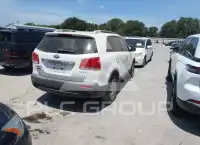 2011 KIA Sorento фото
