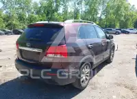 2011 KIA Sorento photo