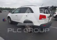 2011 KIA Sorento photo