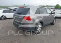 2011 KIA Sorento photo