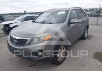 2011 KIA Sorento photo