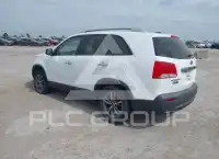 2011 KIA Sorento photo