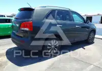 2011 KIA Sorento photo