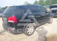 2011 KIA Sorento photo