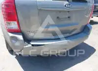 2011 KIA Sedona photo