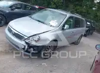 2011 KIA Sedona фото