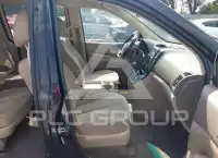 2011 KIA Sedona photo