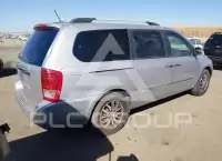 2011 KIA Sedona фото