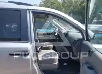2011 KIA Sedona фото