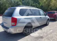 2011 KIA Sedona фото