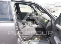 2011 Ford ESCAPE photo