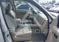 2011 Ford ESCAPE photo