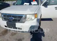 2011 Ford ESCAPE photo