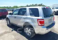 2011 Ford ESCAPE photo