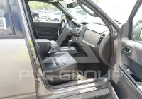 2011 Ford ESCAPE photo