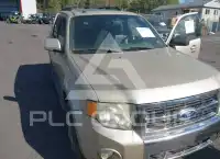 2011 Ford ESCAPE photo