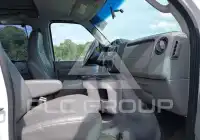 2011 Ford E-350 фото
