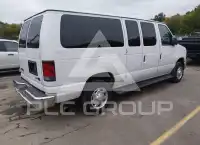 2011 Ford E-350 photo