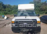 2011 Ford E-350 photo