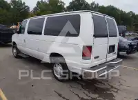2011 Ford E-350 photo