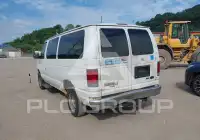 2011 Ford E-350 photo