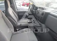 2011 Ford E-350 photo