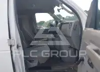 2011 Ford E-150 фото