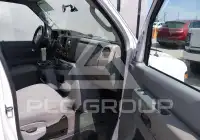 2011 Ford E-150 фото
