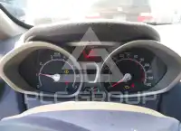 2011 Ford FIESTA фото
