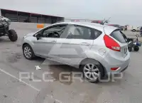2011 Ford FIESTA photo