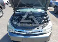2011 Ford FOCUS photo