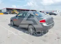 2011 Ford FOCUS photo