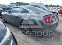 2011 Ford MUSTANG фото