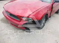 2011 Ford MUSTANG photo