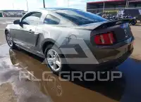 2011 Ford MUSTANG фото