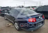 2011 Ford MUSTANG фото