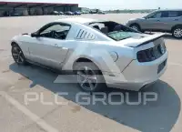 2011 Ford MUSTANG фото