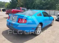 2011 Ford MUSTANG фото