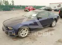 2011 Ford MUSTANG photo