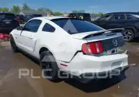 2011 Ford MUSTANG фото