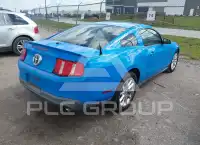 2011 Ford MUSTANG фото