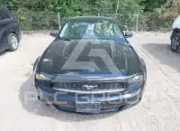 2011 Ford MUSTANG фото