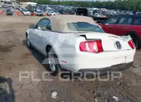 2011 Ford MUSTANG фото